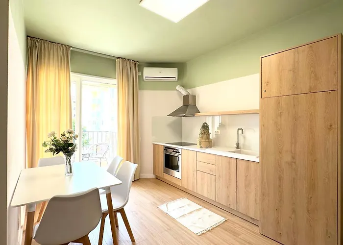 Rental Apartments - Sea View -