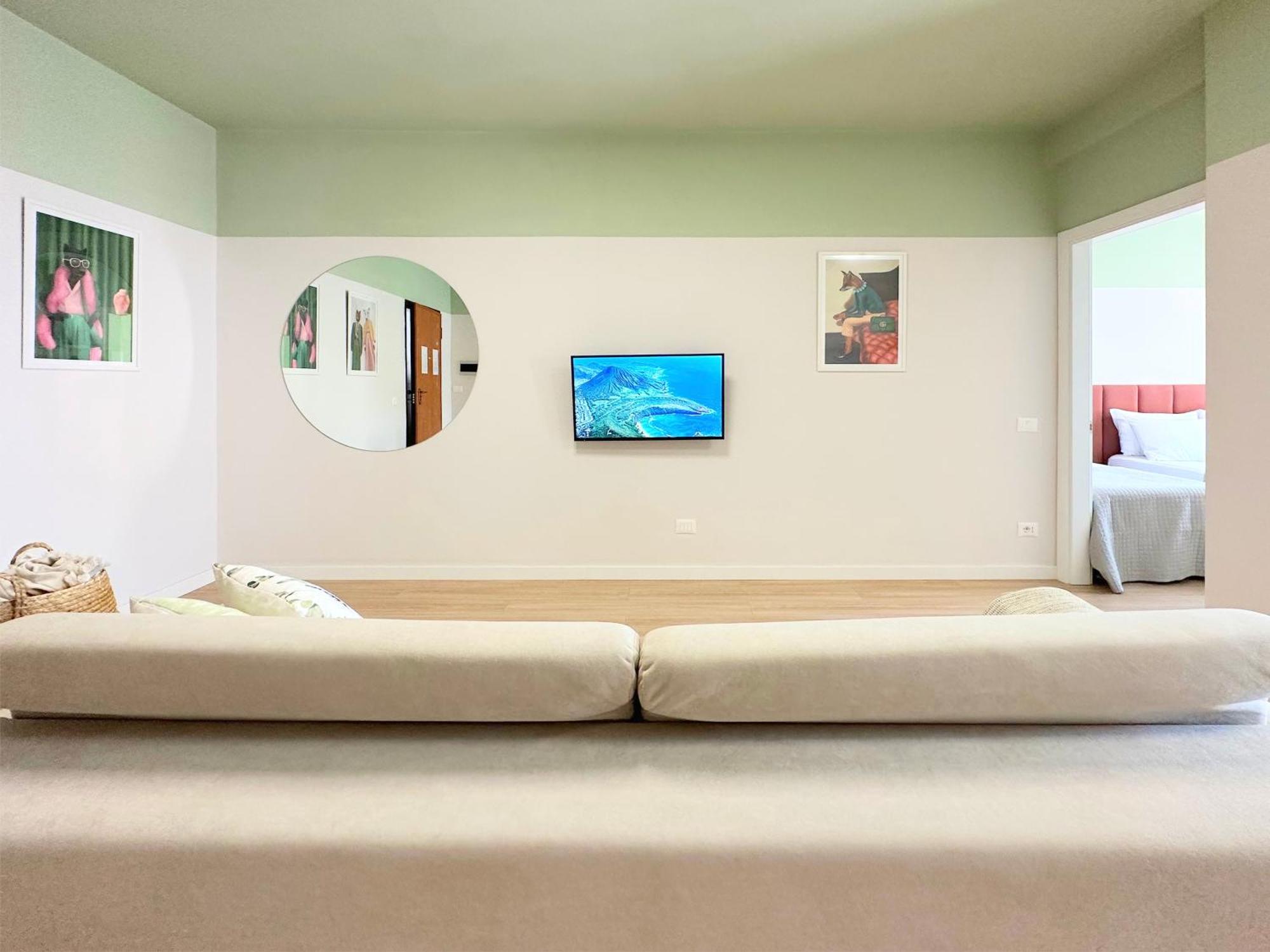 Apartment - Sea View - *