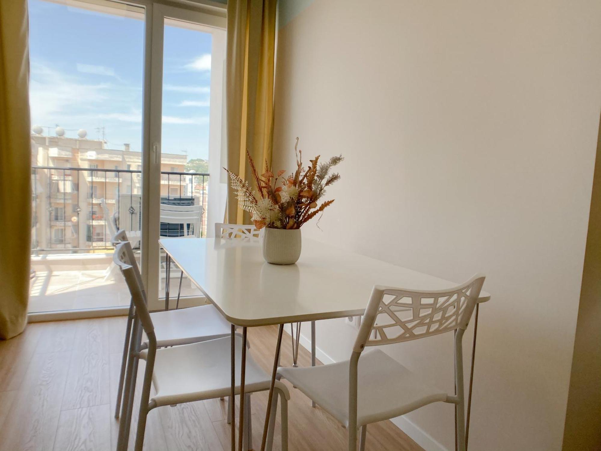Apartment - Sea View - Golem (Tirana)